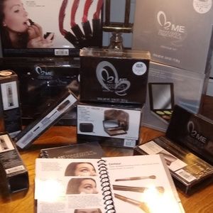 Me ( Make Up Products )